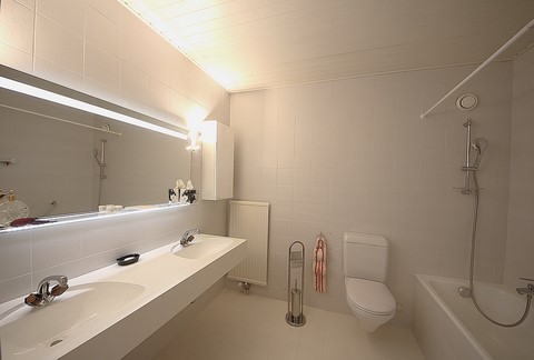 Salle de Bains Attique Montreux