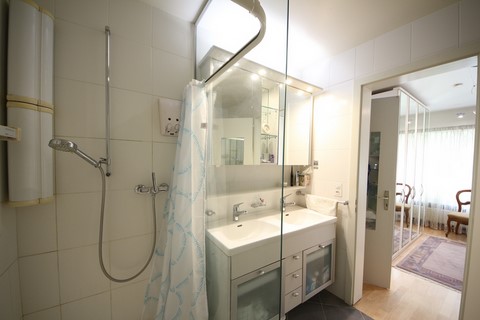 Salle d'Eau Attique Montreux